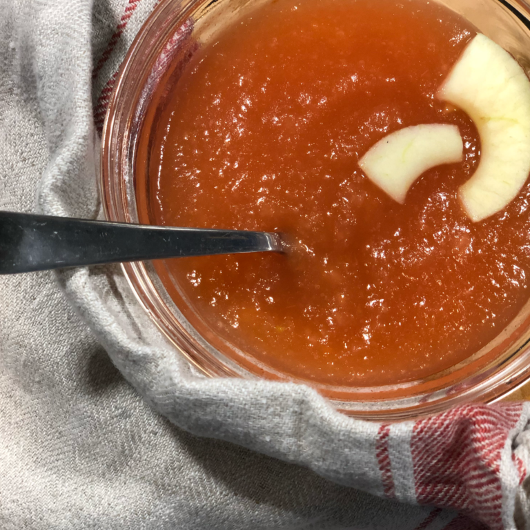 How to Make Homemade Instant Pot Applesauce with Red Hots Hearty Sol