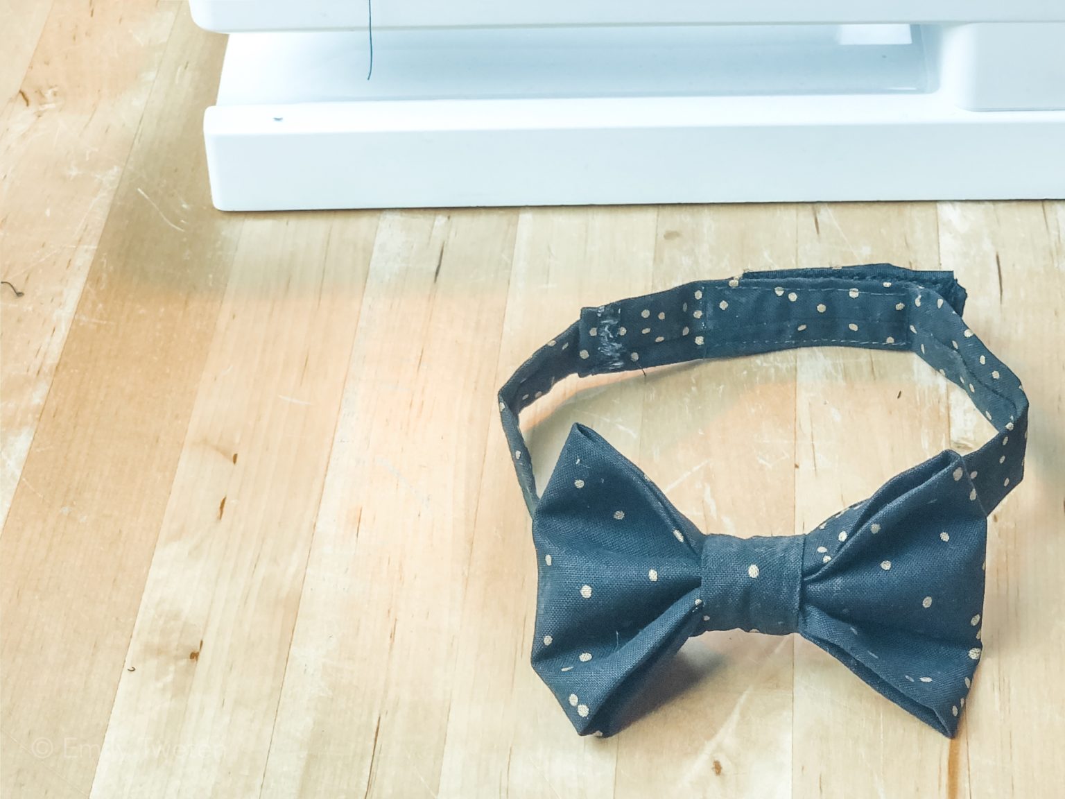 How to make an Easy Bow Tie Quick Sewing Tutorial Hearty Sol
