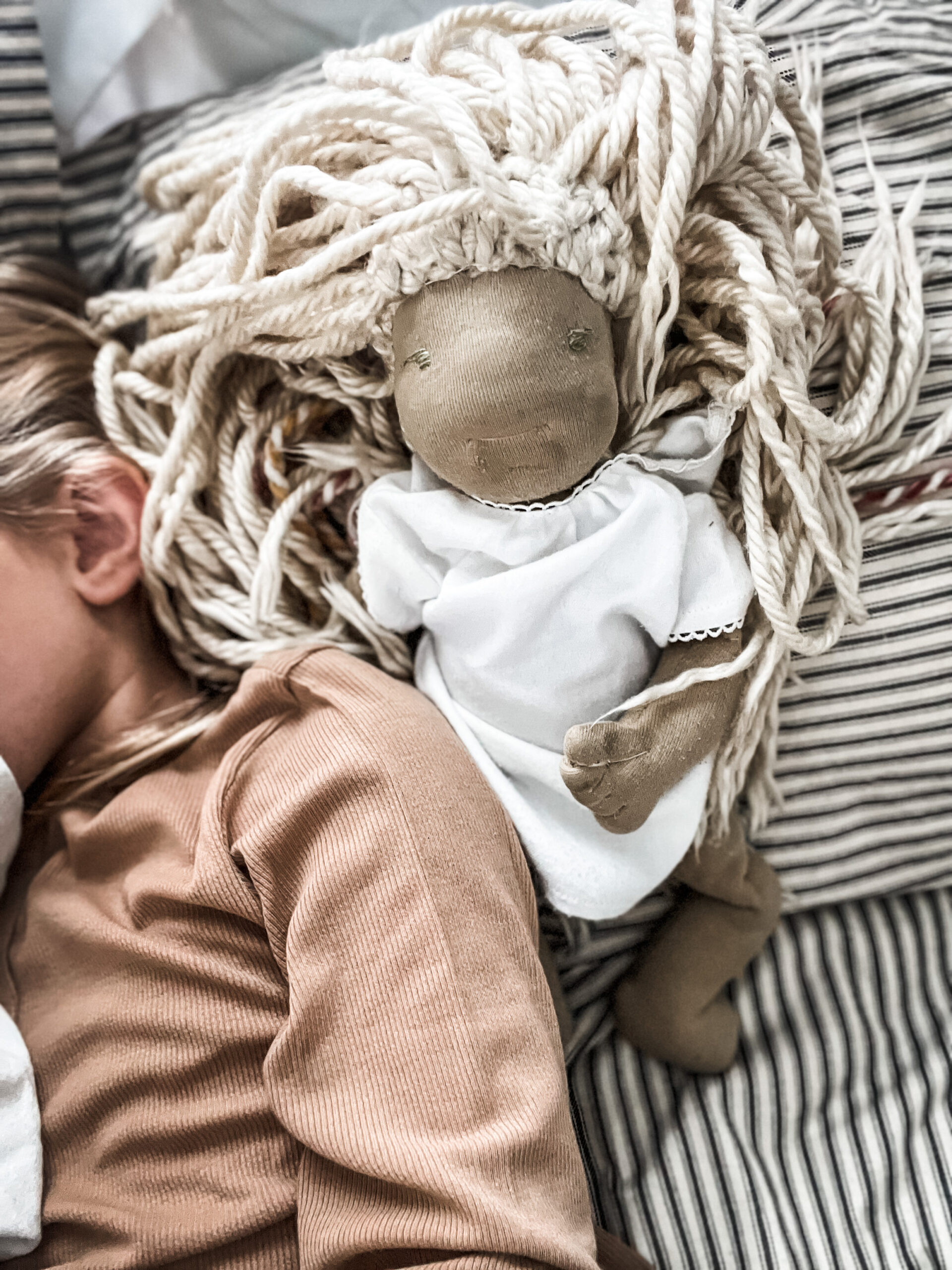 How To Embroider A Mouth On A Doll