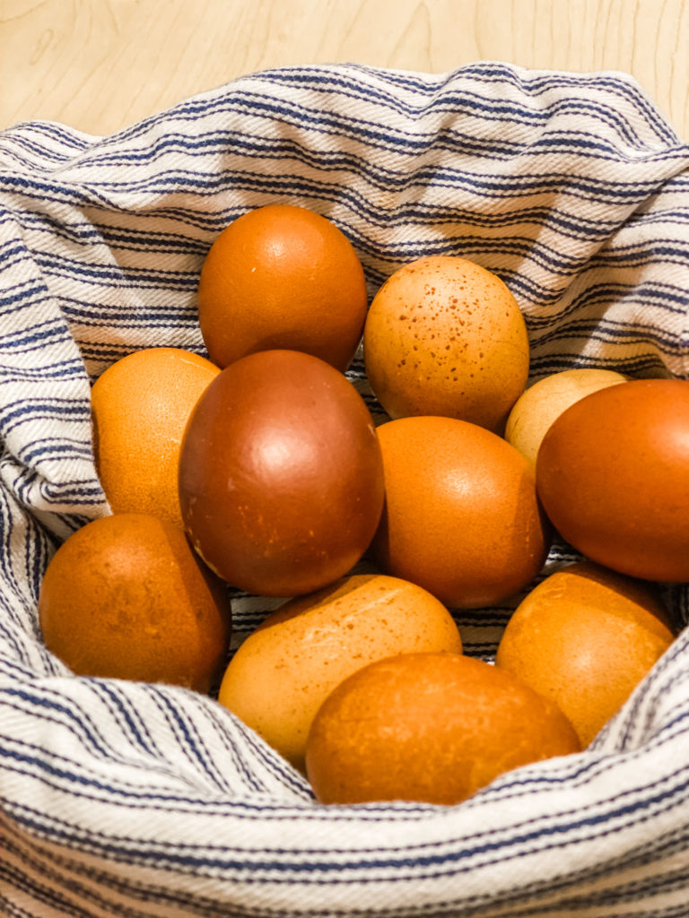 onion dyed eggs