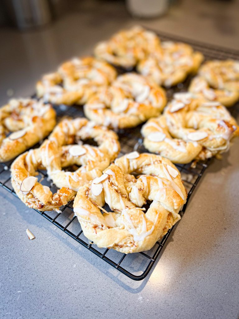 sweet love pretzels cooling